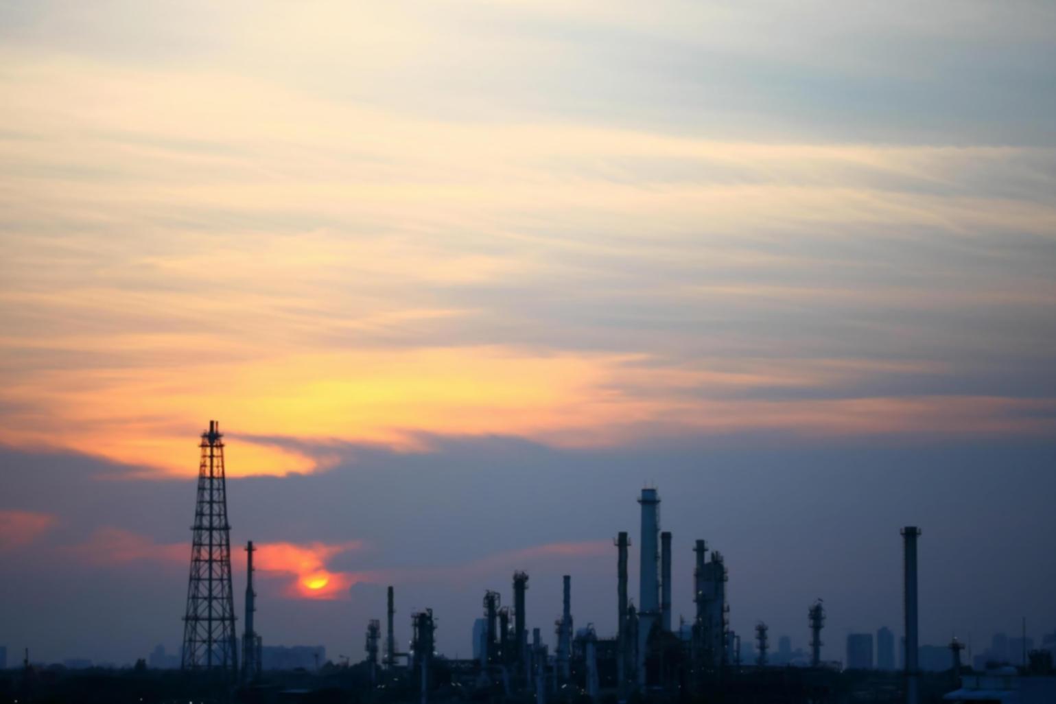 Изучение основ нефтяного трейдинга